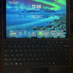 Microsoft Surface Pro 7 – i5 / 8GB / 256GB – w/ Keyboard & Charger
