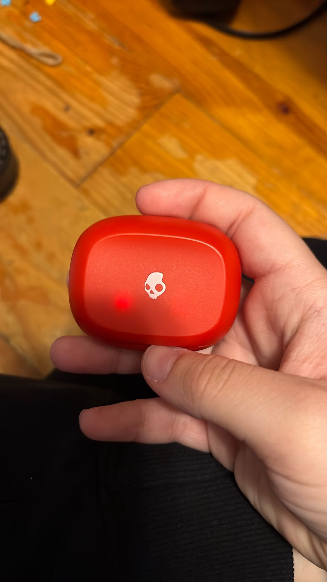 Skull Candy Earbuds Red With A Case