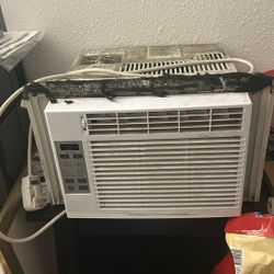 Air Conditioner Works! Free!