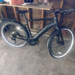 2022 Giant FastRoad e+ pro