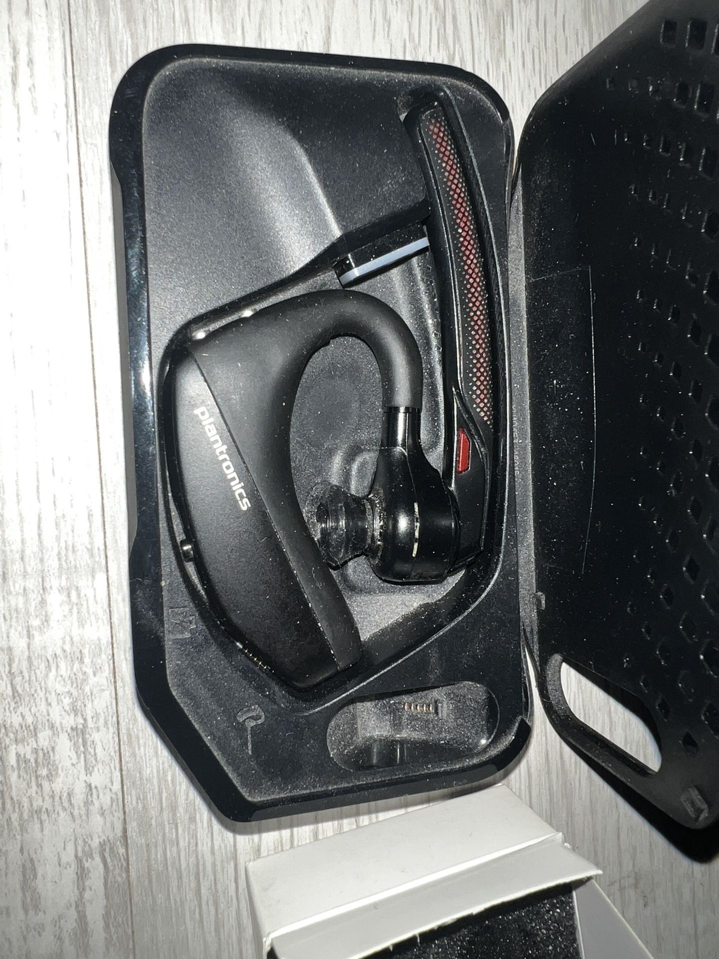 Plantronics Voyager Legend Headset