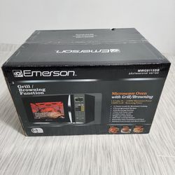 Emerson Professional Series Microwave Oven with Grill / Browning