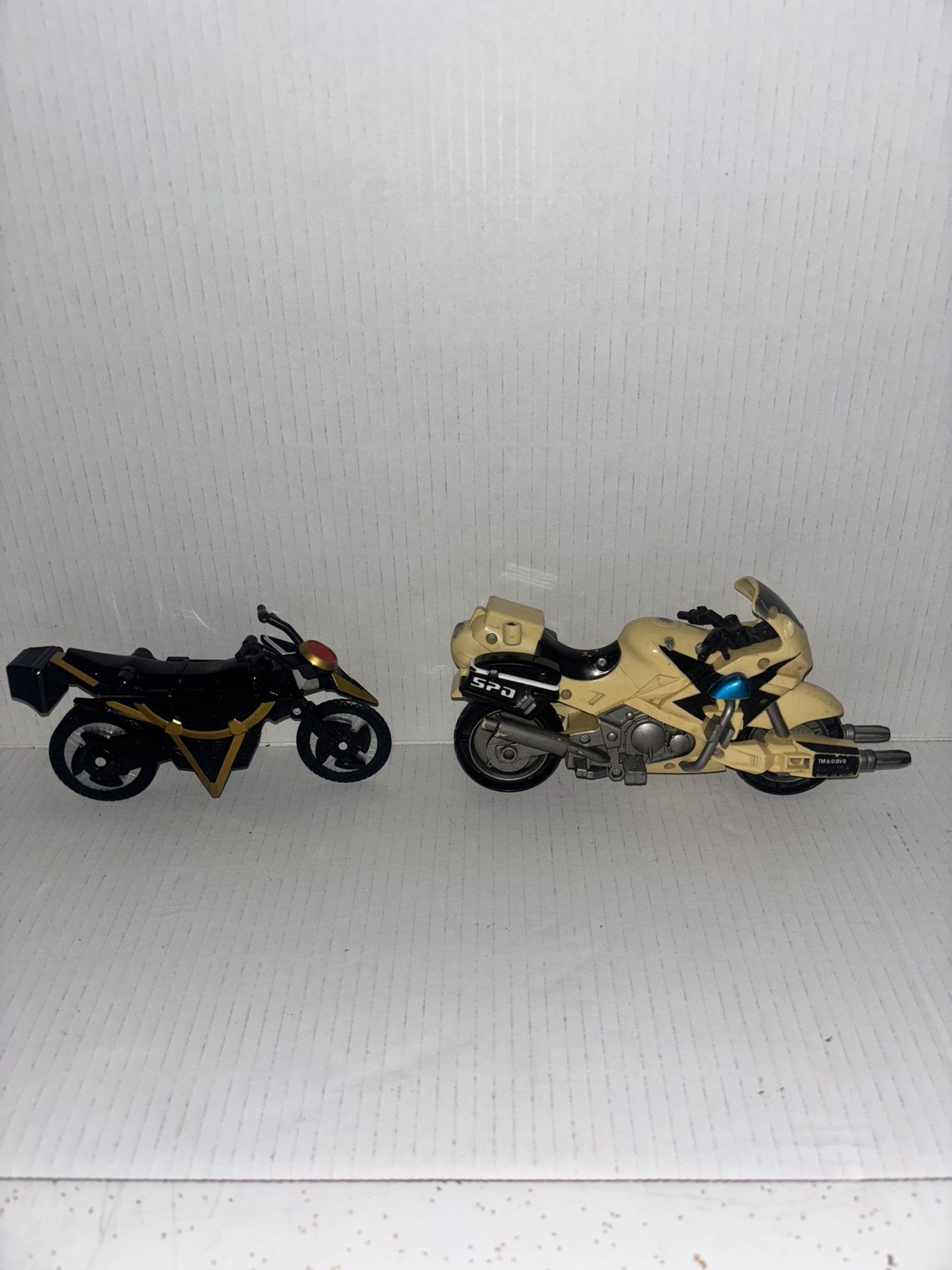 2 Power Rangers Motorcycle 