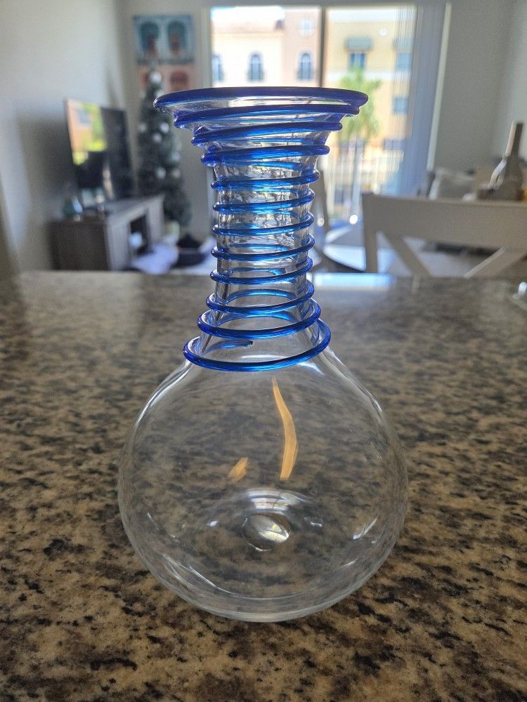 Blenko Clear Vase With Cobalt Spiral