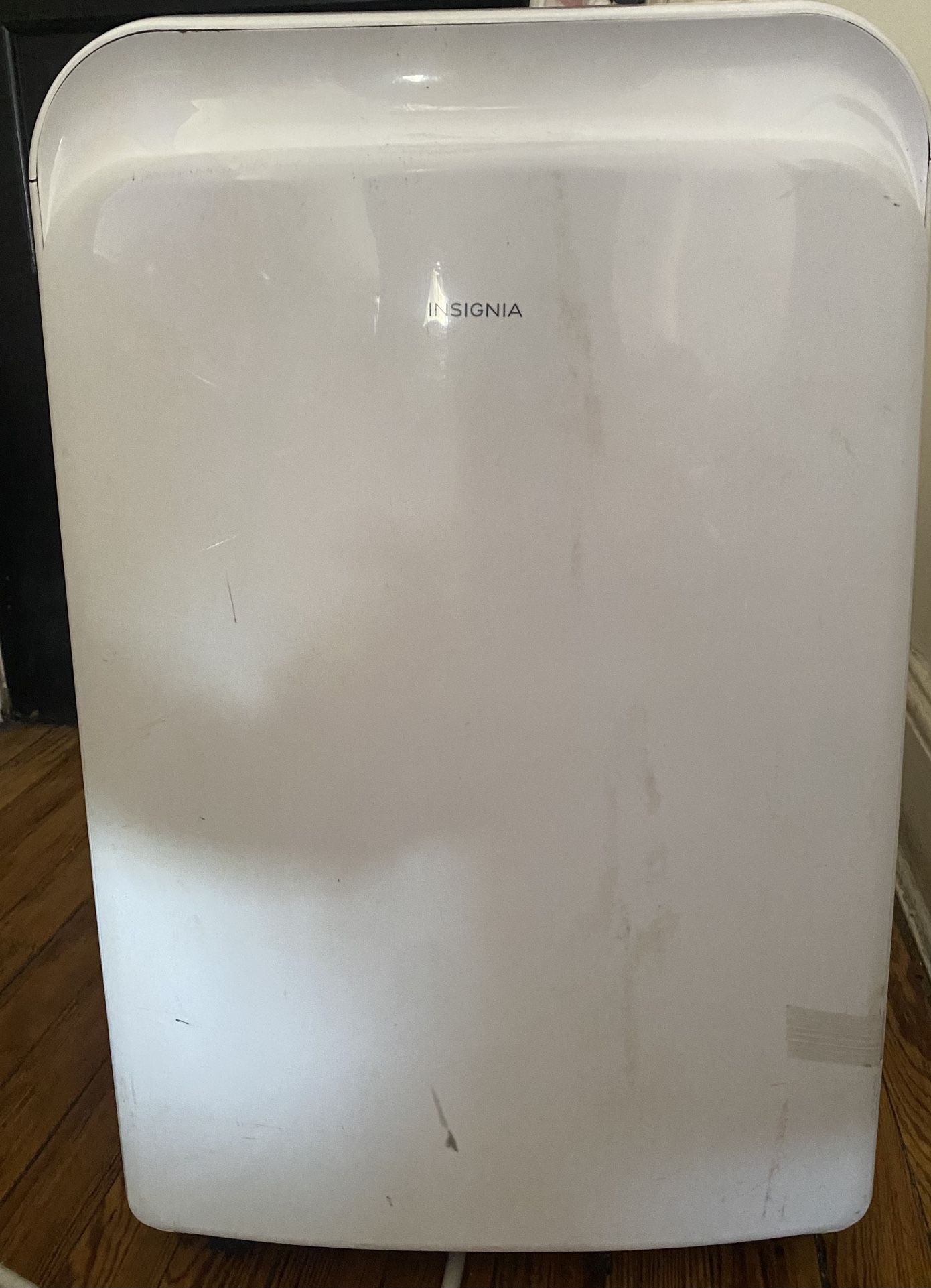 Insignia Portable Air Conditioner 