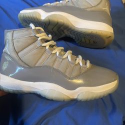 Jordan 11 Cool Grey Size 8.5