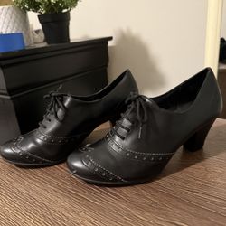 Women’s Shoes
