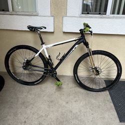 Trek Marlin SS 29er Gary Fisher Edition for Sale in Temecula CA OfferUp