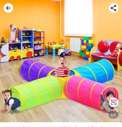 Play Tunnels