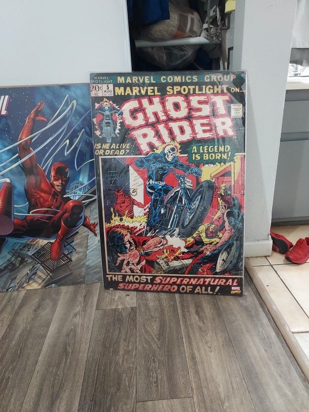 Póster de Marvel Comics: Ghost Rider, Daredevil y Batman.