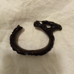 ANTIQUE  HAND CARVED CHINESE  BLACK WOOD LION AND WARRIOR SIGNED  BRACLET 