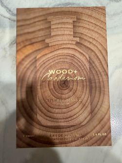 Wood and cardamom MM