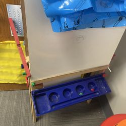 Art Easel Mellissa And Doug Chalk Dry Erase And Mat