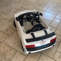 Audi rechargable Car For Kids