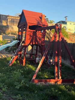 Free Swing set