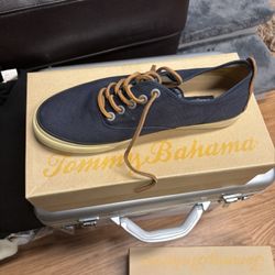 Size 12 Tommy Bahama Blue Deck Shoes New