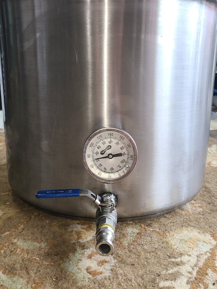 15 GALLON STAINLESS STEEL BREW KETTLE