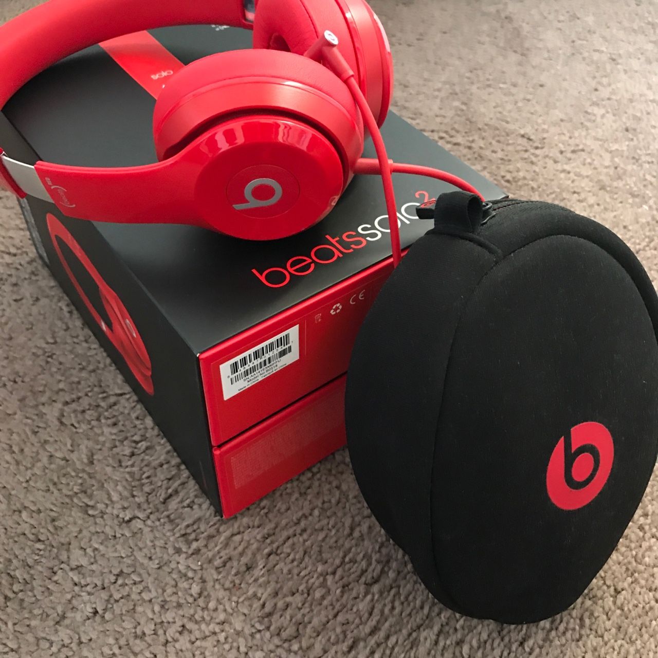 Beats Solo 2 Red