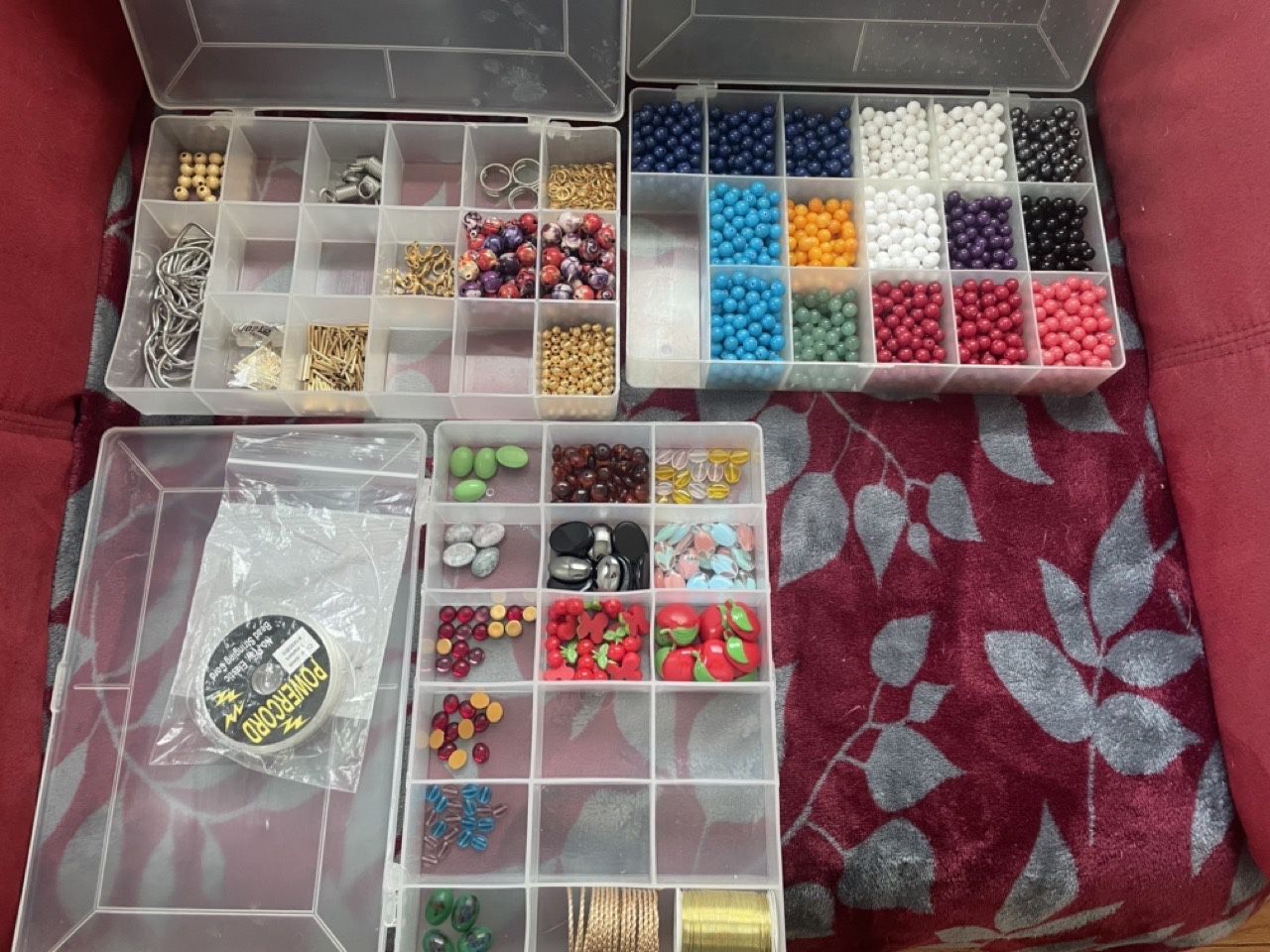 BEADS, BELLS, CABOCHONS, FINDINGS AND JEWELRY MAKING SUPPLIES
