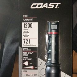 Coast XP9R 1200 Lumen USB-C RECHARGEABLE-DUAL POWER LED Flashlight With PURE BEAM SLIDE FOCUS And Top Grade Aluminum Build


