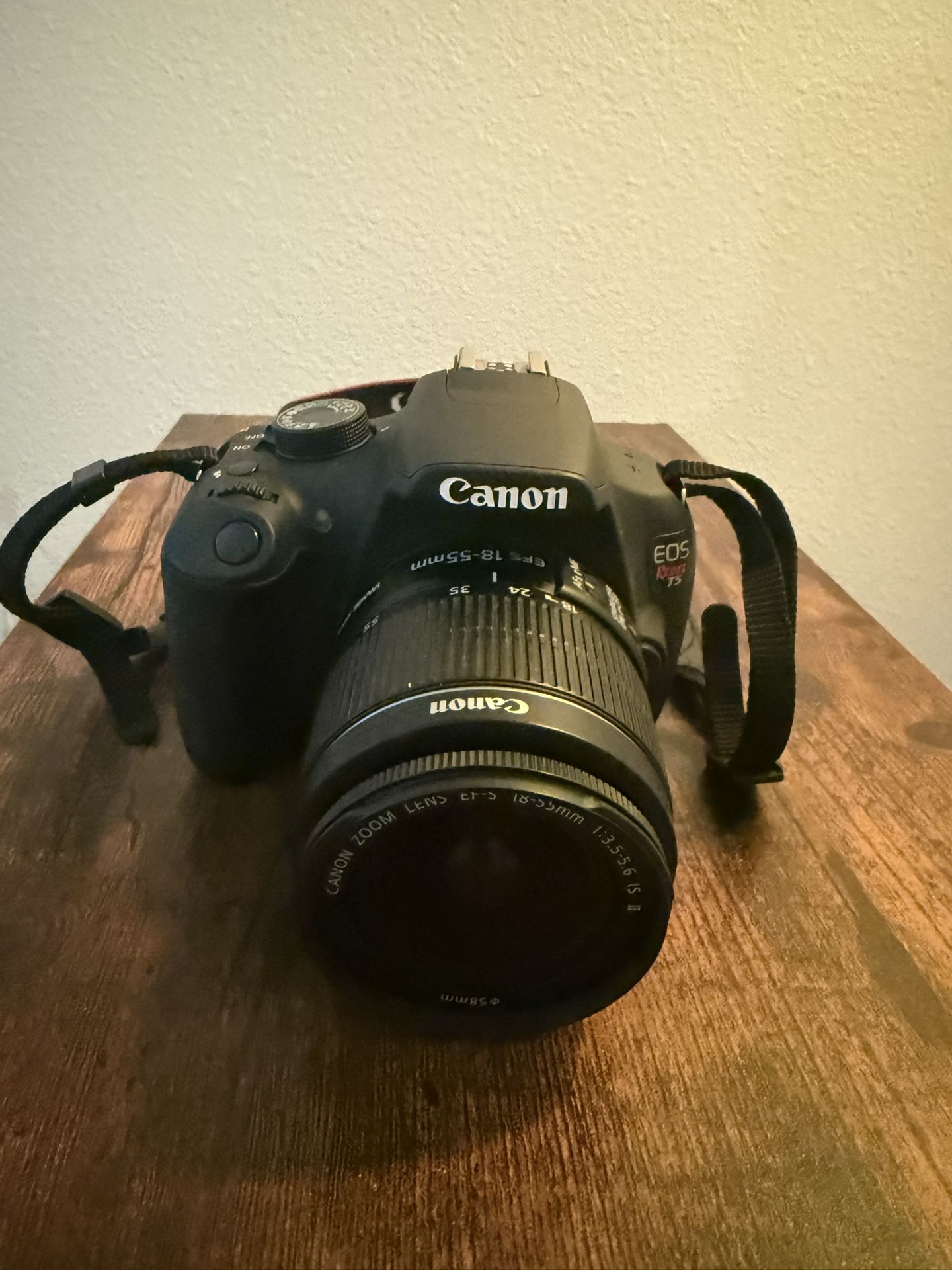 CAMERA - Canon Rebel T5