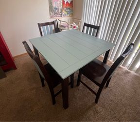 TABLE SET