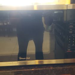 Magic chef  Microwave oven 