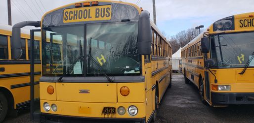 2005 Thomas school bus