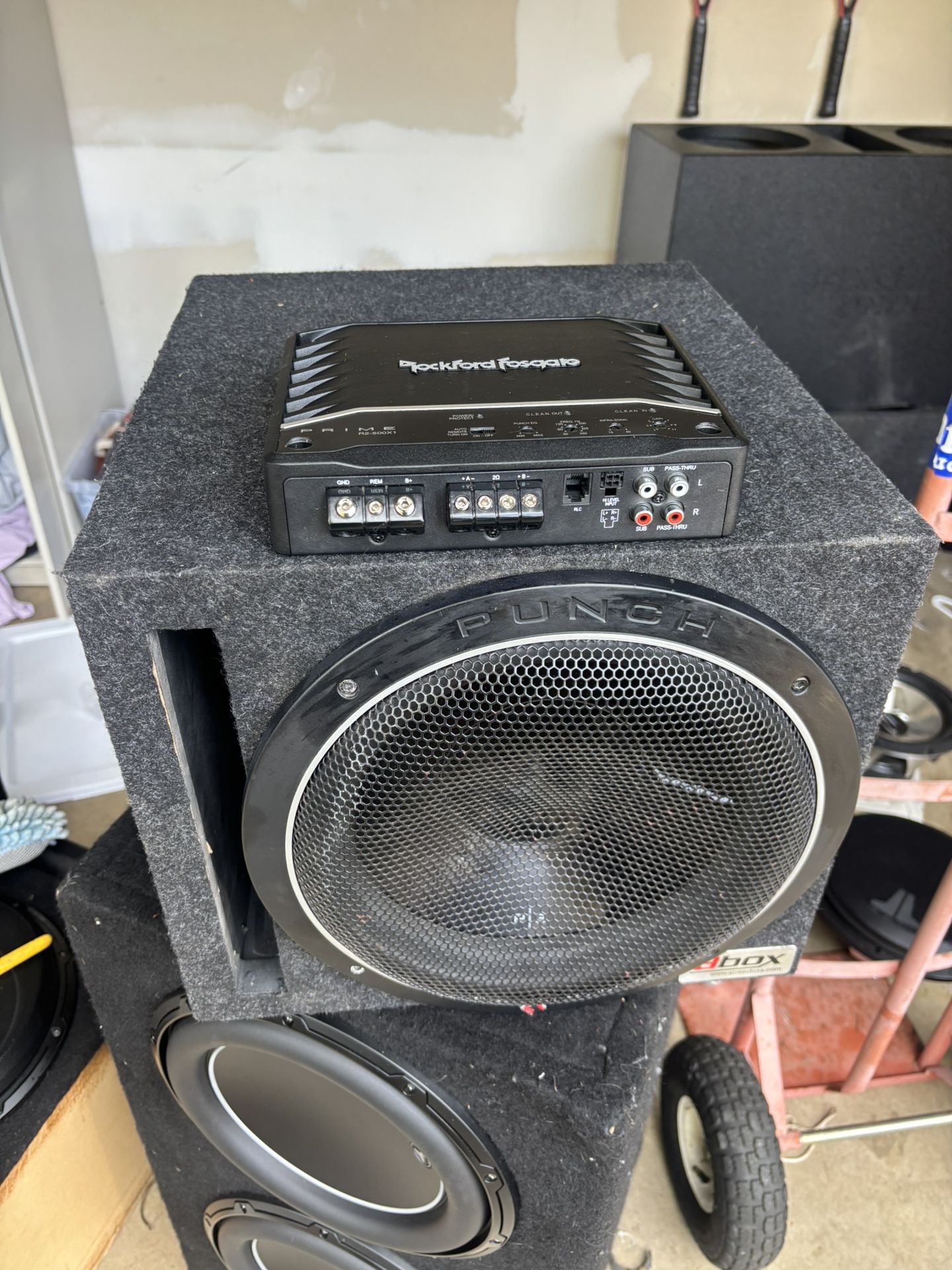 Rockford Fosgate Sub Box And Amp