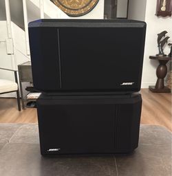 BOSE 301 Series lV Direct/Reflecting Speakers.