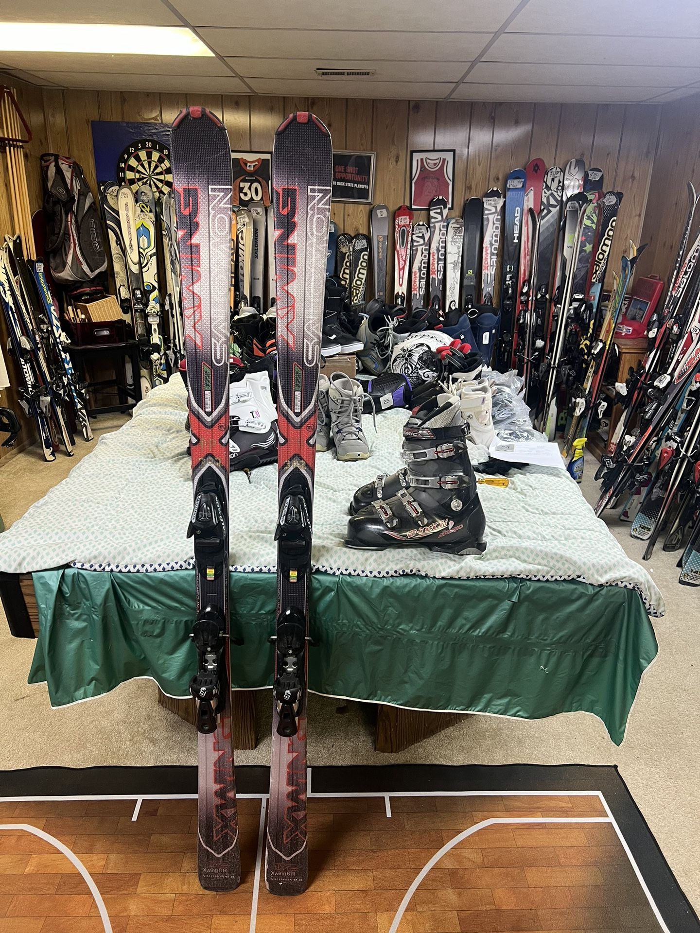 Salomon ski Package with boots and bindings