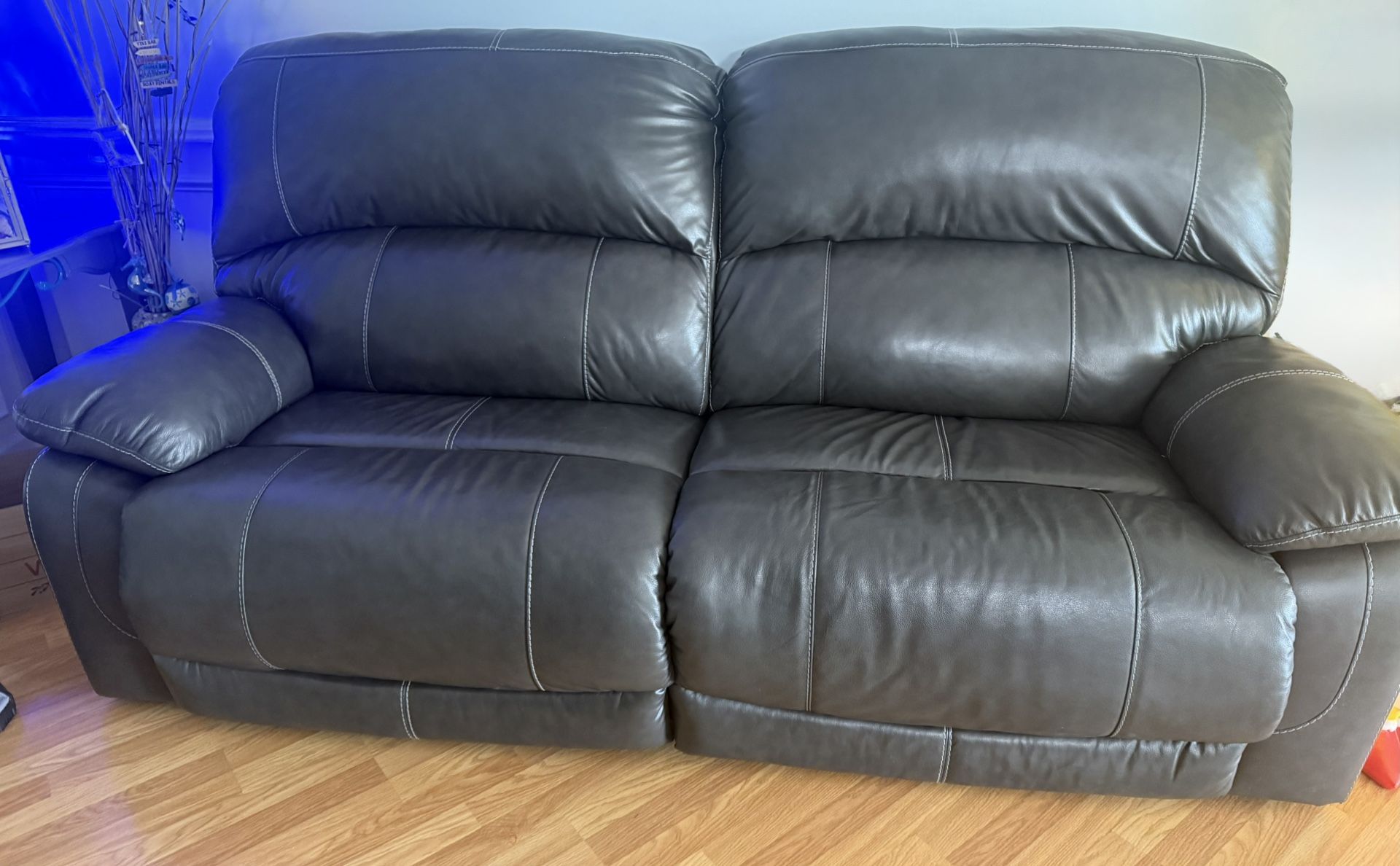 Couch Loveseat Oversized Chair All Recline