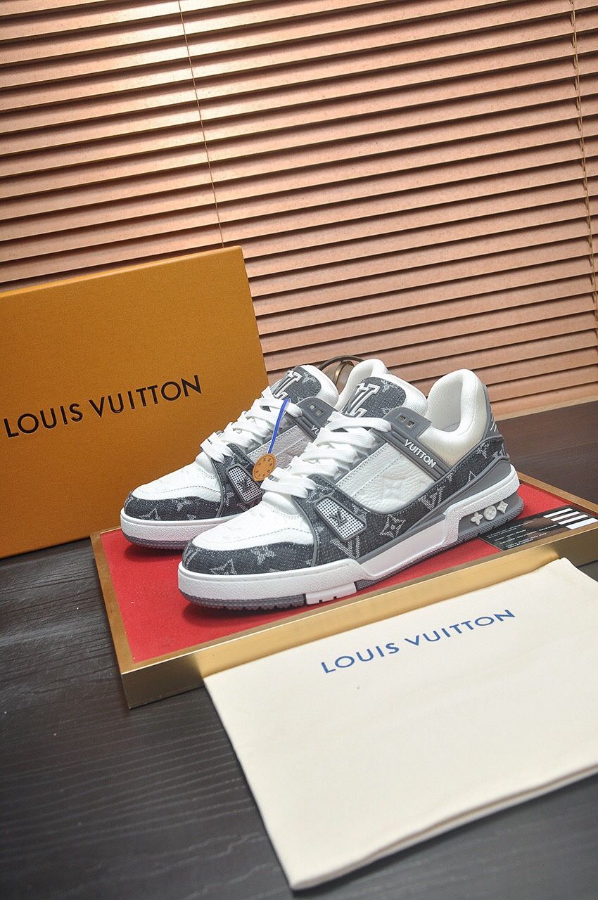 A pair of almost brand-new casual shoes
