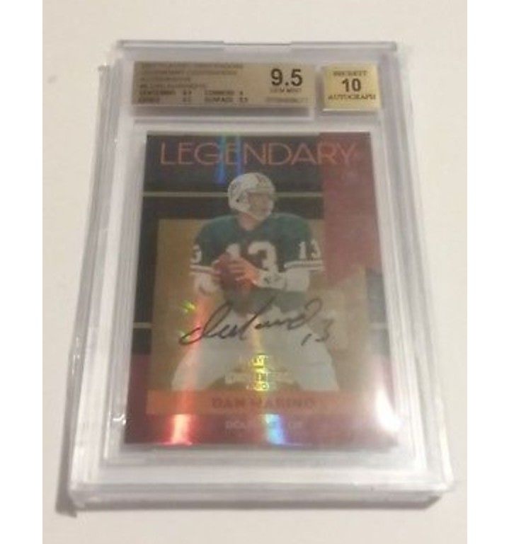CRAZY RARE Dan Marino!! Football Cards Pitt Auto Autograph Graded Sports
