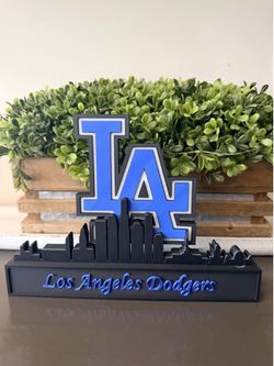 LA dodgers skyline sign