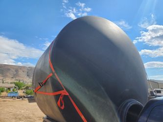 2500 Gallon Water Tanks