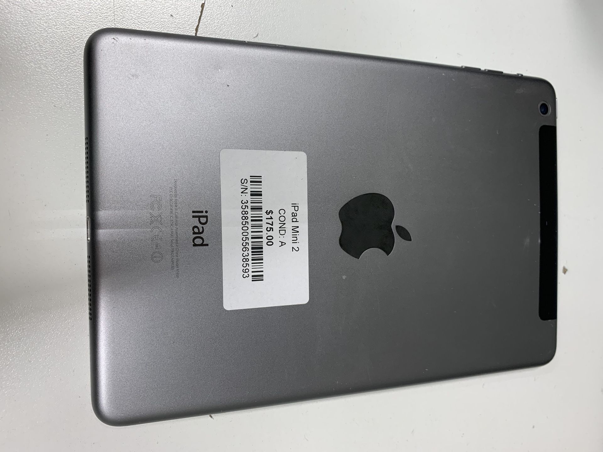 iPad mini 2 $175