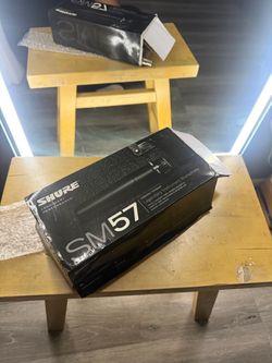 Shure SM57 Microphone