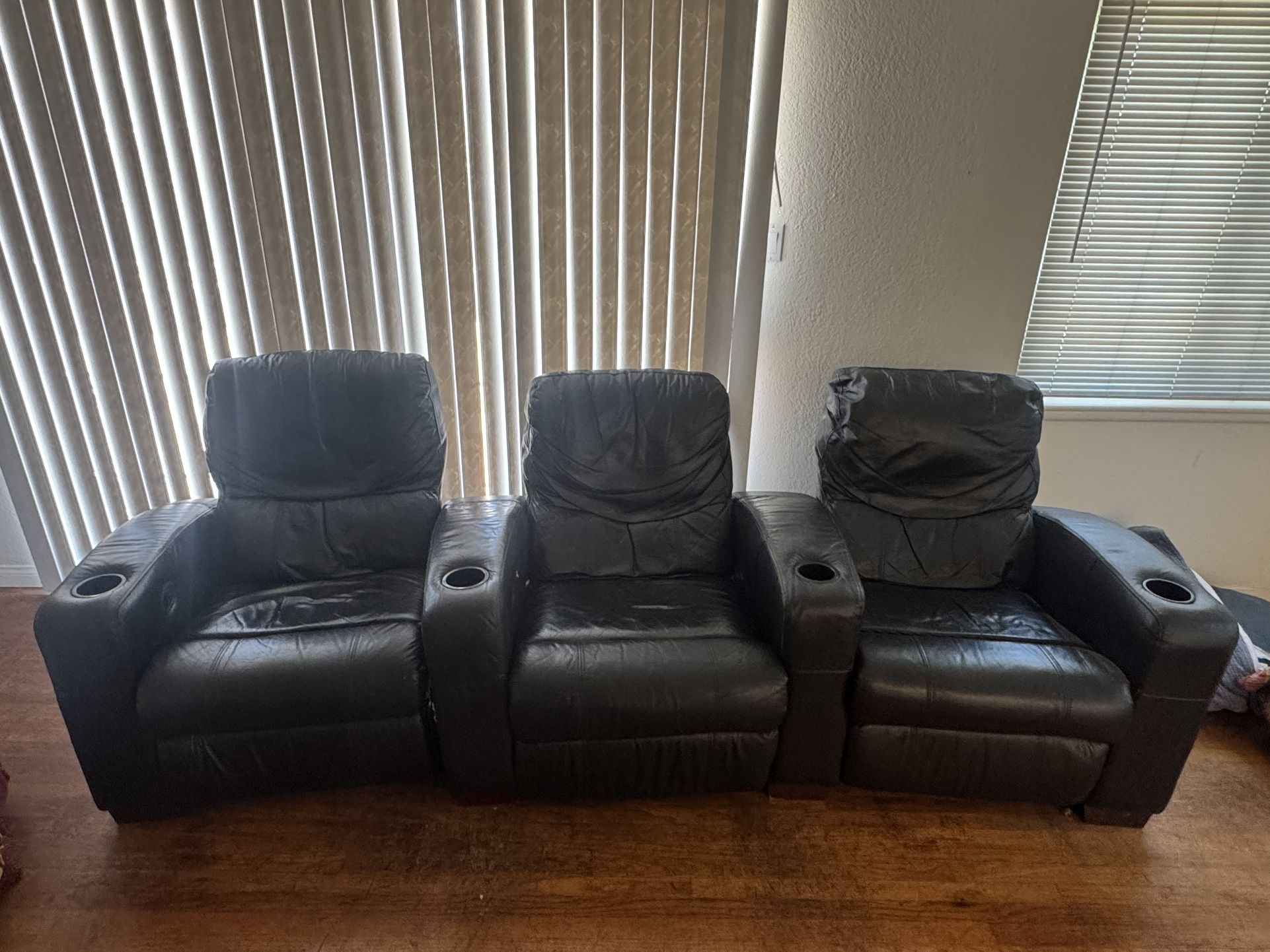 Recliner Chairs