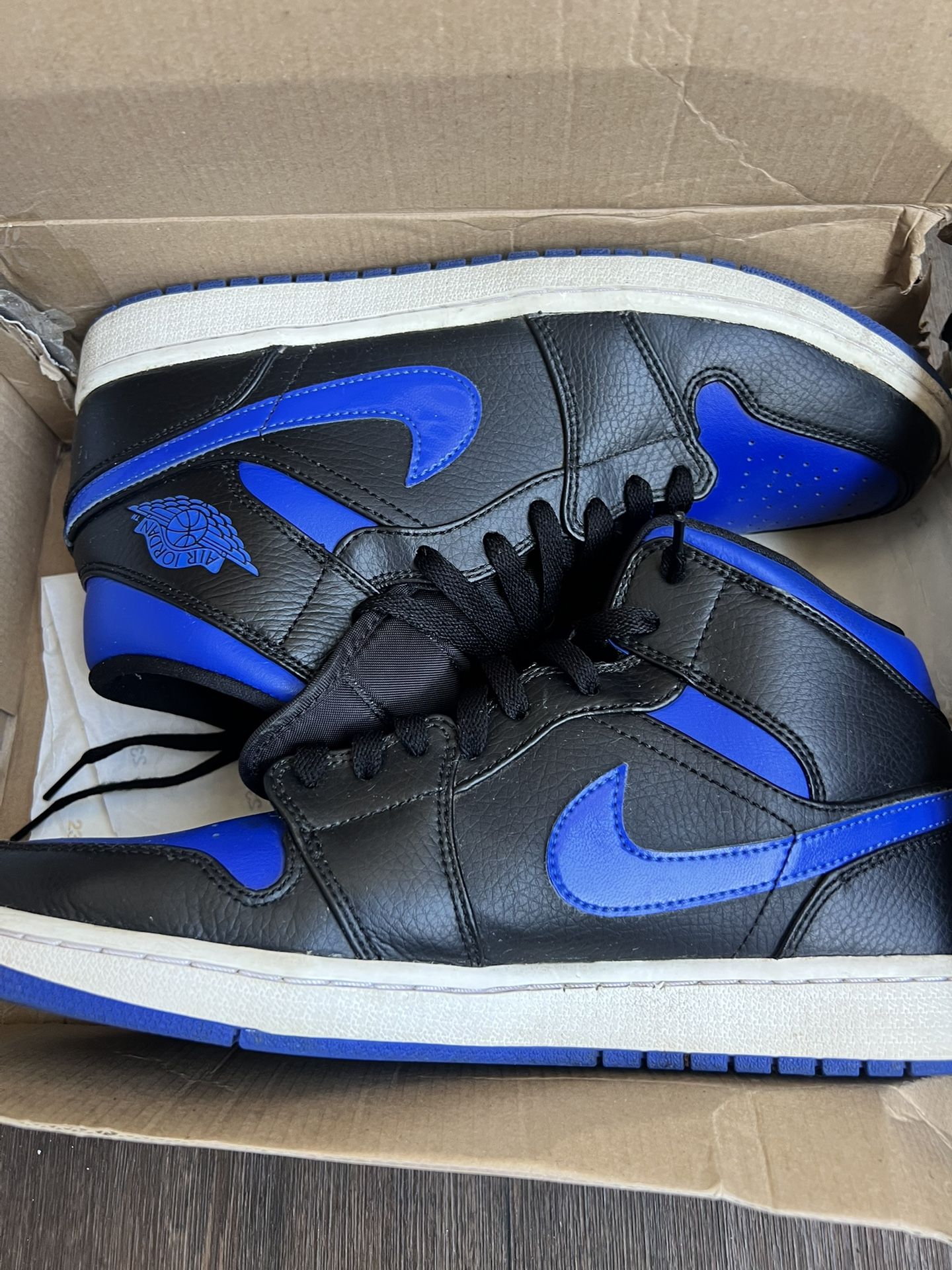 Nike Air Jordan 1 Mid Size 11