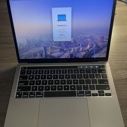 MacBook Pro 13” M2 Chip