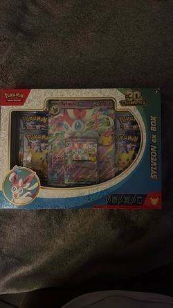 30th Anniversary Sylveon ex box