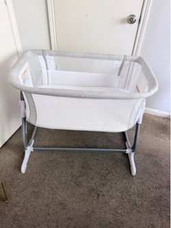 BABY DELIGHT BASSinet