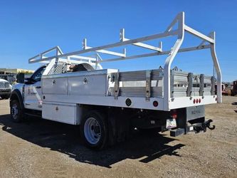 2023 Ford F450 Super Duty Regular Cab & Chassis