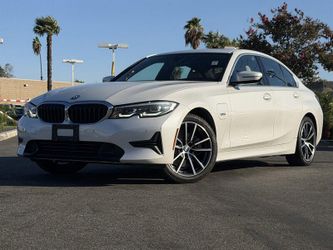 2022 BMW 330e