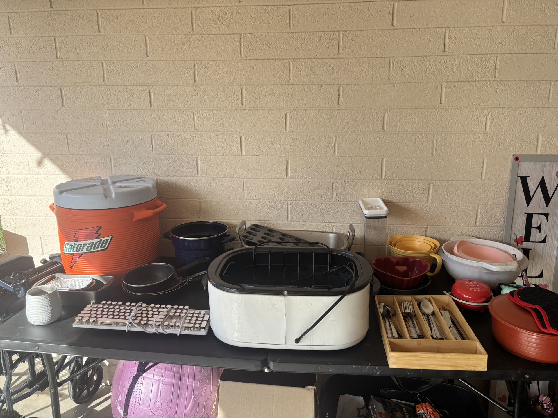 Kitchenware, Clothes, Shoes, Toys And Home Decor For Sale