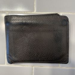 Men’s Leather Wallet By Bass - Dark Brown