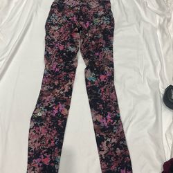 Lululemon Leggings Size 4 $25