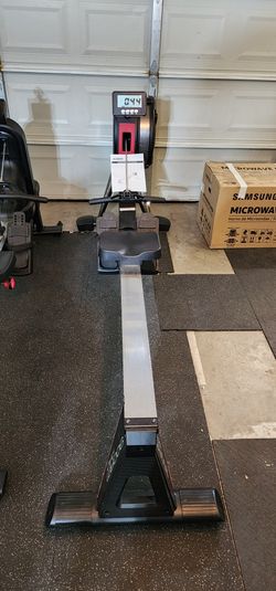 NEW Atletic Rower Machine / Gym Equipment