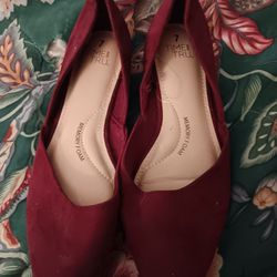 36 Woman's Casual Flats 